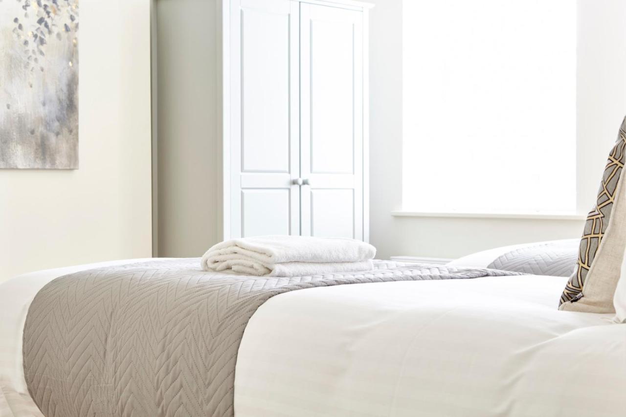 Redcliffe Parade No11 I Your Apartment บริสตอล ภายนอก รูปภาพ