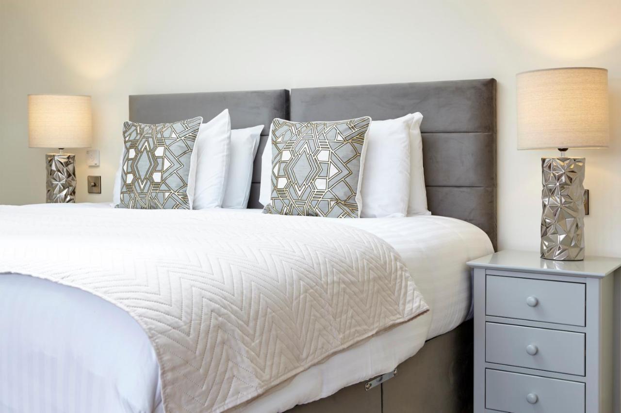 Redcliffe Parade No11 I Your Apartment บริสตอล ภายนอก รูปภาพ
