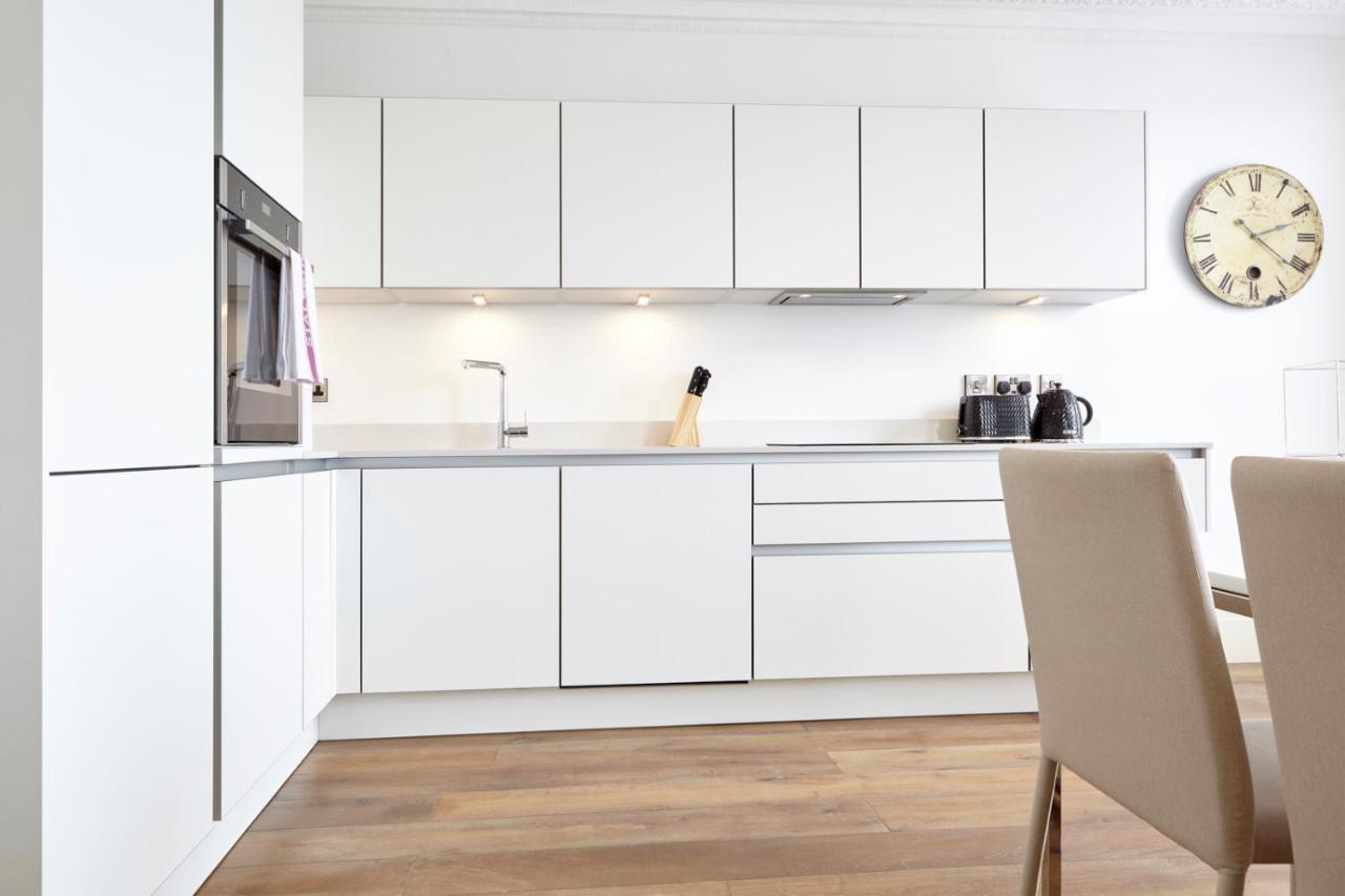 Redcliffe Parade No11 I Your Apartment บริสตอล ภายนอก รูปภาพ