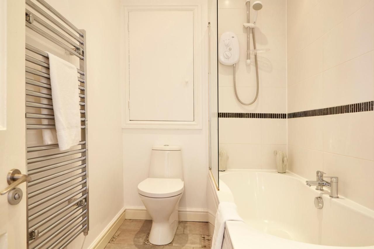 Redcliffe Parade No11 I Your Apartment บริสตอล ภายนอก รูปภาพ